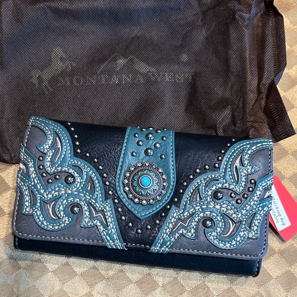 Montana West NEW Cut Out Collection Concho embroidered wallet studded NWT